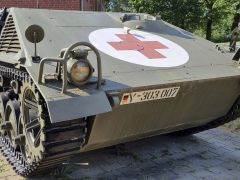 Infantry fighting vehicle short Type 2-2 - armored ambulance